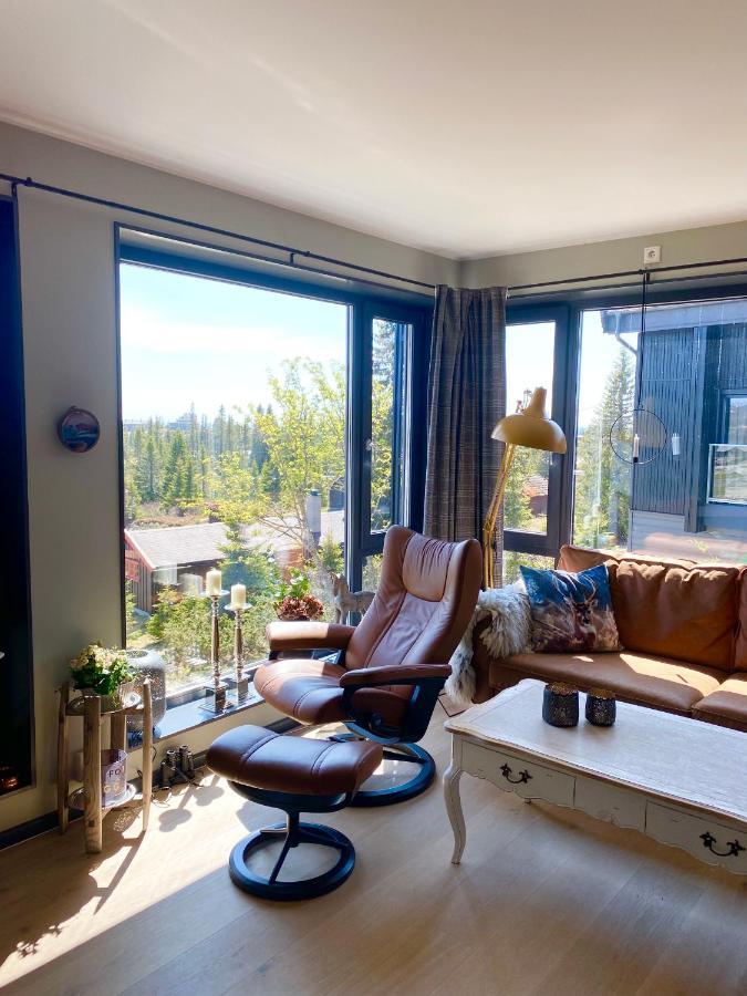 Leilighet Med Panoramautsikt Sjusjoen Innendors Parkering Exterior photo